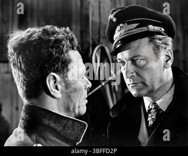 Curd Jurgens (à droite), sur le plateau du film ouest-allemand, 'le général du diable', titre original allemand : 'des Teufels General', Europa-Filmverleih, 1955 Banque D'Images