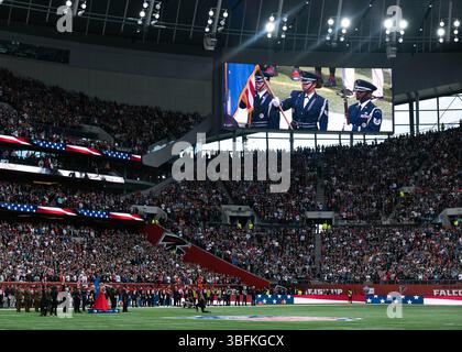 Atlanta Falcons vs NY jets au Tottenham Hotspur Stadium - cérémonie d'ouverture, 10 octobre 2021 - photo de l'Airman 1re classe Jacob Wood Banque D'Images