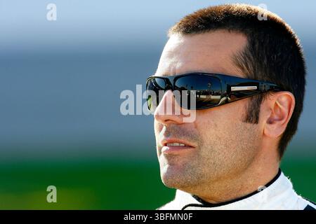 Pieds Worth, Texas, États-Unis. 4 avril 2008. Pieds Worth, TX - 04 avril 2008 : Dario Franchitti lors des qualifications Samsung 500 au Texas Motor Speedway. (Crédit image : © Walter G. Arce Sr./ASP via ZUMA Press Wire) USAGE ÉDITORIAL SEULEMENT ! Non destiné à UN USAGE commercial ! Banque D'Images