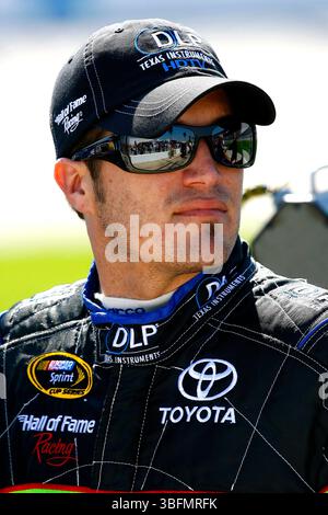 Pieds Worth, Texas, États-Unis. 4 avril 2008. Pieds Worth, TX - 04 avril 2008 : J.J. Yeley lors des qualifications pour le Samsung 500 au Texas Motor Speedway. (Crédit image : © Walter G. Arce Sr./ASP via ZUMA Press Wire) USAGE ÉDITORIAL SEULEMENT ! Non destiné à UN USAGE commercial ! Banque D'Images