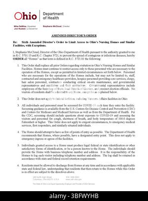Cette ordonnance, signée le 6 janvier 2021, limite l’accès aux maisons de soins infirmiers et autres établissements similaires en Ohio afin de prévenir la propagation de la COVID-19. Il comprend des exceptions spécifiques pour les visiteurs et les services essentiels. Banque D'Images