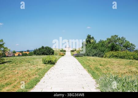 Crucifix on, colline Benedict à Veszprem, Hongrie, Europe Banque D'Images