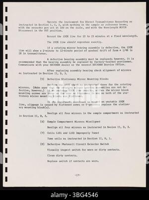 Le spectrophotomètre Beckman DK 1956 a introduit une gamme proche infrarouge, améliorant ainsi le modèle DU. Cette amélioration a été motivée par le travail du chimiste Wilbur I. Kaye, d'abord mené chez Eastman Kodak et ensuite poursuivi chez Beckman instruments, ce qui a conduit à nommer le modèle DK en son honneur. Banque D'Images
