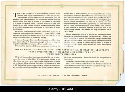 Cette publication de la Chambre de commerce d'Indianapolis en 1918 explore l'état économique d'Indianapolis, y compris des cartes, des plans et des graphiques. Il offre une vue panoramique sur le centre-ville d'Indianapolis, offrant une représentation visuelle de la situation économique de la ville. Banque D'Images