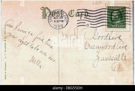Un tirage en couleur de 1909 représentant la maison maçonnique de Springfield, Ohio, avec un grand bâtiment en pierre avec des tourelles et un portique. Banque D'Images