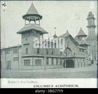L'auditorium Columbus, initialement ouvert sous le nom de Park Roller Skating Rink en 1885, a été transformé en auditorium en 1897. Il s'est effondré en 1910 après une forte neige, conduisant à sa condamnation. Banque D'Images