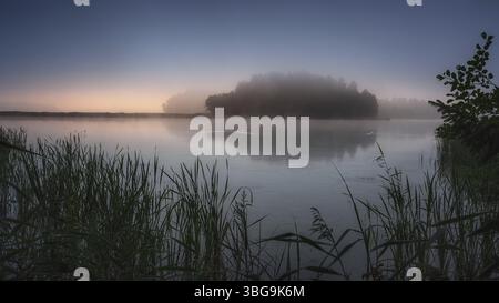Wigry - belle nature préservée polonaise, une destination merveilleuse pour les vacances et la détente Banque D'Images