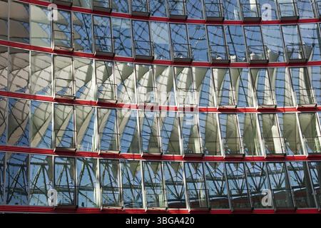 Toiture du Sony Centre Berlin Banque D'Images