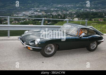 Rallye de voitures anciennes Suedtirol-Classic à Schenna / Tyrol du Sud 2014, XXXXXX sur la Labersstrasse en montée à la jonction avec Landhaus Wegener pendant le 2 Banque D'Images