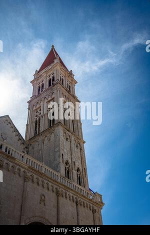 Un plan de la cathédrale Saint-Laurent en forme verticale Banque D'Images