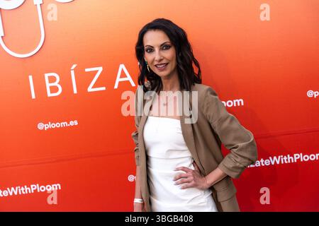 Madrid, Madrid, ESPAGNE. 4 juin 2025. Laila Jimenez pose lors de l’événement Ibizate Photocall, organisé par la société Ploom, à laquelle ont participé divers influenceurs et célébrités de la scène espagnole. Crédit : David Cruz Sanz/ZUMA Press Wire/ZUMA Wire/Alamy Live News Banque D'Images