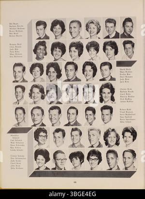 L'annuaire 1963 de l'école secondaire West High School, intitulé The Occident, comprend les dossiers de l'école qui a ouvert ses portes le 8 septembre 1908, au 120 South Central Avenue. En 1916, l'école comptait 457 élèves. En 1927, la construction d'un nouveau bâtiment conçu par Howard Dwight Smith, connu pour son travail sur l'Ohio Stadium. La nouvelle West High School a ouvert ses portes en 1929. Le bâtiment d'origine est devenu plus tard Starling Junior High School et a fonctionné jusqu'en 2012. Banque D'Images