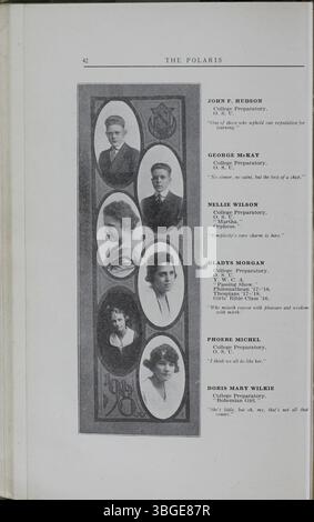 Dans l'édition de 1918 de 'The Polaris', le contexte historique de North High School est documenté. Le principal Charles D. Everett, qui a dirigé l'école à partir de 1893 pendant plus de trois décennies, a supervisé la construction du bâtiment original en 1892-3 au 100 West 4th Avenue, conçu par l'architecte Frank L. Packard. Le bâtiment Renaissance romane a été remplacé en 1924. L'école secondaire North High School est située sur East Arcadia Avenue. Banque D'Images