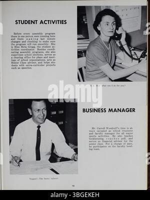 L'annuaire de 1961 de l'école secondaire North, intitulé Memory Book, commémore l'héritage de l'école, de son bâtiment original de 1893 au 100 West 4th Avenue à son déménagement en 1924 à East Arcadia Avenue. La conception architecturale, une structure Renaissance romane de Frank L. Packard, est un élément important dans l'histoire de l'école. L'école a fermé en 1979 et a rouvert sous le nom de Columbus International High School en 2012. Banque D'Images