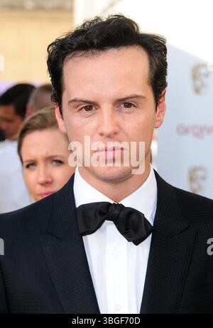 Andrew Scott aux Arqiva British Academy Television Awards (BAFTAs) 2012 qui se sont tenus au Royal Festival Hall de Londres - 27 mai 2012 Banque D'Images