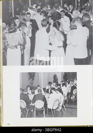 L'annuaire Reynolian 1965 de l'école secondaire de Reynoldsburg offre un aperçu de l'histoire de l'école. Il retrace les origines de l'éducation du canton de Truro, à commencer par une école de cabanes en rondins en 1819. Une école de briques à deux étages l'a remplacée en 1858. La Reynoldsburg Union Academy a été fondée en 1868, diplômant sa première promotion de six étudiants en 1871. Le premier annuaire a été publié en 1943, et le bâtiment est maintenant utilisé comme Hannah J. Ashton Middle School. Banque D'Images