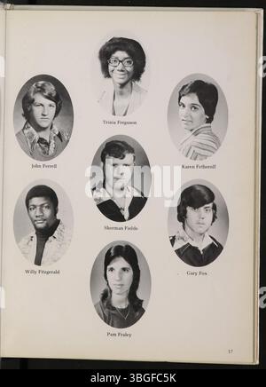 L'annuaire de 1976, Diabolis, documente Marion Franklin High School, qui a ouvert ses portes en 1953 à Columbus, Ohio. L'école, qui fait partie du Marion Township School District, a servi les années 7 à 12. Banque D'Images