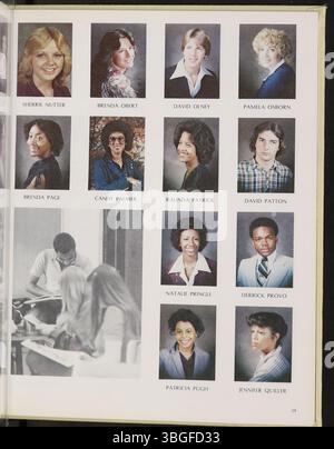 L'annuaire 1980 Diabolis de Marion Franklin High School capture les points forts de la vie étudiante, de l'esprit scolaire et de la réussite scolaire. Fondée en 1953, l'école dessert les classes 7-12 à Columbus, Ohio. L'annuaire documente les souvenirs des élèves, les activités scolaires et la participation communautaire. Banque D'Images