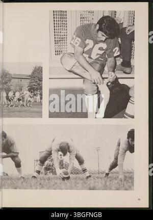 L'annuaire Reynolian de 1971 documente le lycée de Reynoldsburg, fondé à l'origine dans le canton de Truro en 1819. La Reynoldsburg Union Academy a commencé en 1868, obtenant son diplôme de première promotion en 1871. Le remodelage de 1925 a ajouté un troisième étage. La publication de l'annuaire a commencé en 1943. Le bâtiment d'origine de l'école est maintenant Hannah J. Ashton Middle School. En 2018, le lycée de Reynoldsburg a des campus sur Livingston Avenue et Summit Road. Banque D'Images