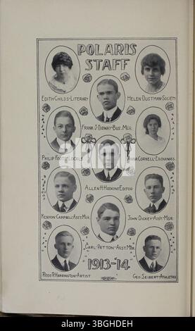 L'édition 1914 de l'annuaire « The Polaris » commémore le début de l'école secondaire North et souligne la transition de l'école de son bâtiment original de 1893, une structure de style roman, à son remplacement en 1924. L'annuaire enregistre également les événements scolaires et les étapes éducatives. Banque D'Images