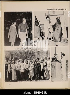 L'annuaire 1978 du lycée de Reynoldsburg, The Reynolian, retrace l'histoire de l'école à partir d'une cabane en rondins en 1819, évoluant à travers plusieurs étapes de l'enseignement. Une école de briques de deux étages a été achevée en 1858 à Jackson Street et Broadwyn Drive. En 1868, la Reynoldsburg Union Academy a été créée et a obtenu son diplôme de première promotion en 1871. Le bâtiment abrite aujourd'hui l'école secondaire Hannah J. Ashton, et l'école secondaire Reynoldsburg a deux campus. Banque D'Images