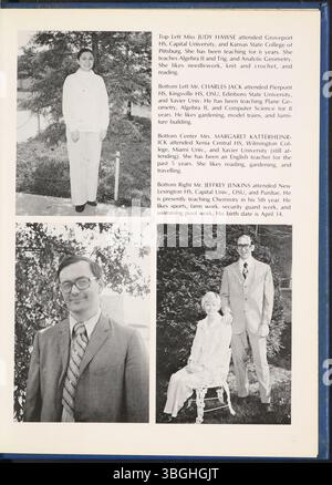 L'annuaire Reynolian de 1976 offre un aperçu historique du lycée de Reynoldsburg, documentant sa transition d'une école de cabane en rondins en 1819 à l'Académie de l'Union de Reynoldsburg formée en 1868. L'académie a ensuite évolué en une école de briques à deux étages, remodelée en 1925. Le premier annuaire Reynolian a été publié en 1943. L'école a actuellement deux campus, l'un sur Livingston Avenue et l'autre sur Summit Road. Banque D'Images