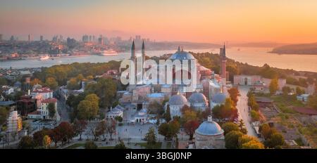 Istanbul, Sultanahmed district, Eminönü, Bosphore, Sainte-Sophie, mosquée bleue Banque D'Images