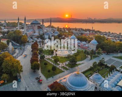 Istanbul, district de Sultanahmed, Eminönü, Bosphore, Sainte-Sophie Banque D'Images