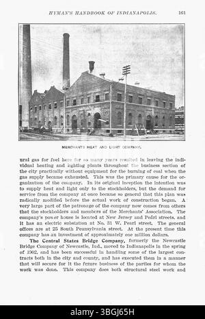 Hyman's Handbook of Indianapolis (1907) fournit un aperçu de l'histoire de la ville, avec plus de trois cents illustrations tirées de photographies. Il comprend des descriptions détaillées d'Indianapolis, de ses monuments, et des aspects importants de la capitale de l'Indiana. Édité par Max R. Hyman, l'ouvrage dispose également d'un index pour une référence facile. Banque D'Images