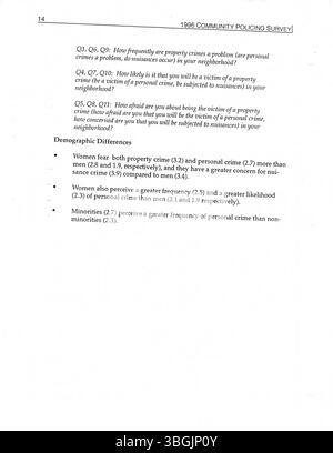 En 1996, la ville de Columbus a lancé un programme de services de police communautaire sous l'égide du Bureau d'intervention stratégique (SRB). Cette initiative combine les tactiques traditionnelles de lutte contre la criminalité des organismes d'application de la loi avec une approche plus proactive et axée sur la collectivité. Le programme est conçu pour faire participer directement les citoyens à l'identification et à la prévention des problèmes liés à la criminalité. Un sondage d’opinion publique aide à évaluer l’impact du programme sur les relations entre la police et la collectivité et sur la confiance du public. Banque D'Images