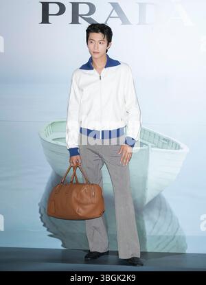 Séoul, Corée du Sud. 5 juin 2025. L'acteur sud-coréen Hong Kyung est arrivé photocall pour le Pop-up Store PRADA Days of Summer au Hyundai Seoul à Séoul, en Corée du Sud, le 5 juin 2025. (Photo de Lee Young-ho/Sipa USA) crédit : Sipa USA/Alamy Live News Banque D'Images