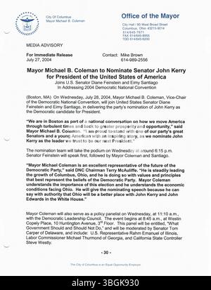 Cette série de communiqués de presse du bureau du maire Michael Coleman en 2004 souligne son mandat en tant que premier maire afro-américain de Columbus, Ohio. Il a servi de 2000 à 2016 et a eu la distinction d'être le maire le plus ancien de l'histoire de la ville en 2014. Banque D'Images