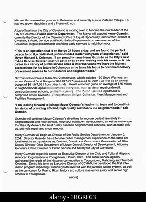 Cet ensemble de 2003 communiqués de presse du bureau du maire Michael Coleman documente son travail en tant que premier maire afro-américain de Columbus, Ohio. Coleman a occupé ses fonctions de 2000 à 2016, laissant un impact significatif sur la ville et son développement. Banque D'Images
