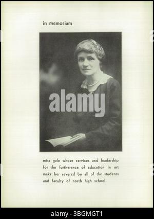 Cette page de l'annuaire de l'école secondaire North 1936, The Polaris Memory Book, comprend une inscription pour Pauline J Bryant. L'annuaire a été compilé par les étudiants en journalisme du North High School, qui a ouvert en 1924 et fermé en 1979. Banque D'Images