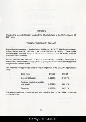 Ce rapport de 2001 sur les obligations et billets de Columbus, Ohio, examine l'encours total de la dette de 1,613 milliards de dollars au 30 juin 2001. Il traite des efforts de la ville pour se conformer aux règlements juridiques et financiers au moyen de tableaux détaillés, de calculs et de pratiques de gestion fiscale. Banque D'Images