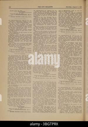 Le Columbus City Bulletin de 1957 contient les actes des réunions du conseil municipal, les ordonnances adoptées, les notes de la fonction publique, les annonces de soumissions et de propositions et les activités du conseil d'achat. Banque D'Images