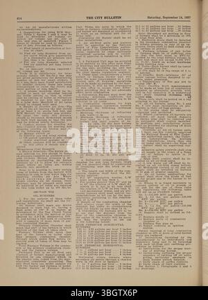Ce numéro du Columbus City Bulletin de 1957 contient les délibérations du conseil municipal, les ordonnances, les résolutions et les annonces de marchés publics. Les mises à jour de la fonction publique et les activités des commissions d'achat sont également couvertes. Banque D'Images