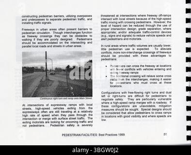 Le guide « installations piétonnes : meilleures pratiques 1999 » aide les collectivités locales à améliorer les infrastructures piétonnes. Il offre des stratégies pour créer de nouveaux programmes ou améliorer ceux qui existent déjà, en s'appuyant sur des pratiques réussies partout au pays. Banque D'Images