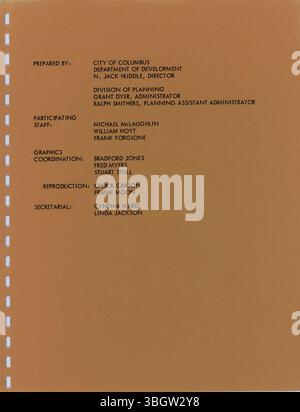 Le plan d'aide au logement de troisième année, publié en 1977, prévoit une stratégie globale en vertu de la loi de 1974 sur le logement et le développement communautaire. Il comprend une analyse de l'état du logement avec des cartes et des tableaux et met l'accent sur les efforts de collaboration visant à développer des logements abordables et sûrs. Banque D'Images