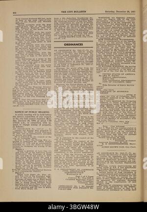 Ce bulletin de 1957 contient les comptes rendus officiels des réunions du conseil municipal de Columbus, des activités d'approvisionnement, des ordonnances, des rapports de la fonction publique et des décisions législatives. Banque D'Images