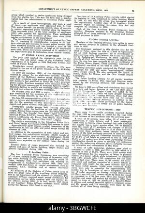 Le rapport annuel 1959 de la ville de Columbus souligne les recettes, les dépenses et les rapports officiels du comité des voies et moyens, du greffier municipal et du trésorier municipal. Banque D'Images