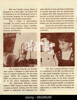 Le rapport annuel 1974-1975 du Franklin County Board of Education fournit des statistiques clés sur le personnel, les étudiants et les programmes éducatifs dans le comté de Franklin, Ohio. Le rapport met en lumière les tendances et les données importantes pour le système éducatif du comté au cours de cette période. Banque D'Images