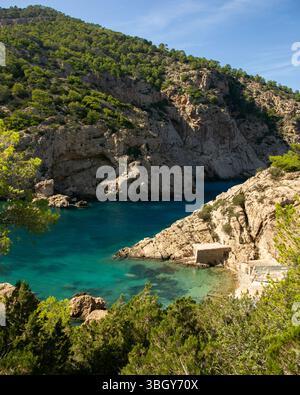 Belle plage sauvage d'es Portitxol sur l'île d'Ibiza Banque D'Images