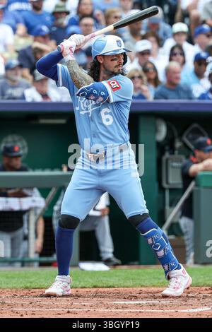 Kansas City, Missouri, États-Unis. 31 mai 2025. Le deuxième joueur des Kansas City Royals Jonathan India (6) bat contre les Detroit Tigers au Kauffman Stadium à Kansas City, Missouri. David Smith/CSM/Alamy Live News Banque D'Images