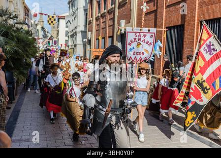 Logroño, la Rioja, Espagne. 6 juin 2025. Les festivités de San Bernabé débutent à Logroño du 7 au 12 juin avec plus de 260 activitiesLogroño. La célébration honore le saint patron de la ville et commémore la défense héroïque contre les troupes françaises en 1521.Fiestas de San Bernabé - Agenda - la Rioja Turismo. Déclaré Festival d'intérêt touristique national Logroño. (Photographie de MARIO Martija) crédit : Mario Martija/Alamy Live News Banque D'Images