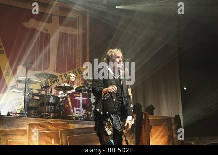 Le groupe médiéval à Extremo dans la Sporthalle Hamburg, 01.11.13, Michael Robert RHEIN (chant) Banque D'Images