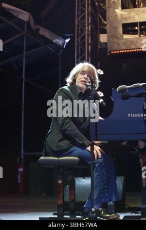 Helge Schneider (pianiste) au Elbjazz Festival 2012 à Hambourg le 25/05/12, Helge Schneider au Elbjazz Festival 2012 à Hambourg, Hambourg, Allemagne, Euro Banque D'Images