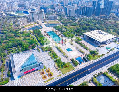 Paysage urbain de la place centrale de Dongguan, province du Guangdong, Chine Banque D'Images