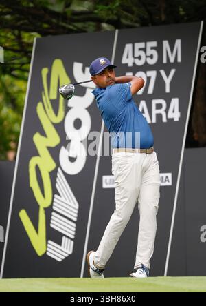 Gainesville Virginie, États-Unis. 87 juin 2025. Anirban Lahiri, de Crushers GC, s’est lancé sur le 3e trou lors de la dernière ronde du LIV Golf Virginia sur le parcours Robert Trent Jones à Gainesville, Virginie. Justin Cooper/CSM/Alamy Live News Banque D'Images