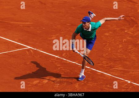 Paris, France. 08 juin 2025. Jannik Sinner (ITA) en finale masculine lors du Roland Garros 2025. Crédit : Corleve/Alamy Live News Banque D'Images